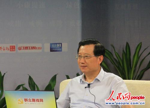 江西省委書記強衛談“反對‘四風’，實干興贛”（記者 毛思遠 攝影）