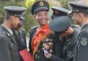 愛(ài)黨忠誠(chéng)篇：清醒的功臣
　　2011年底，降巴克珠被軍區(qū)樹為“愛(ài)軍精武標(biāo)兵”，榮立一等功。