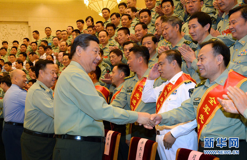 9月22日，中共中央總書記、國家主席、中央軍委主席習(xí)近平在北京接見全軍參謀長會議代表。 　　新華社記者李剛攝