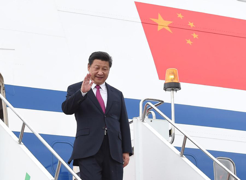 7月8日，國家主席習近平乘坐專機抵達烏法，應俄羅斯聯邦總統普京邀請，出席金磚國家領導人第七次會晤和上海合作組織成員國元首理事會第十五次會議。新華社記者謝環馳攝 
