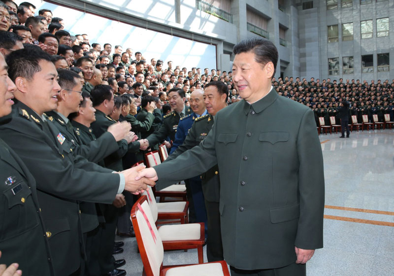 3月23日，中共中央總書記、國家主席、中央軍委主席習近平視察國防大學並接見國防大學第六次黨代表大會全體代表和師以上領導干部，代表黨中央和中央軍委向會議召開表示熱烈祝賀。新華社記者 李剛 攝