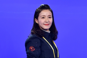 人民網記者李海霞