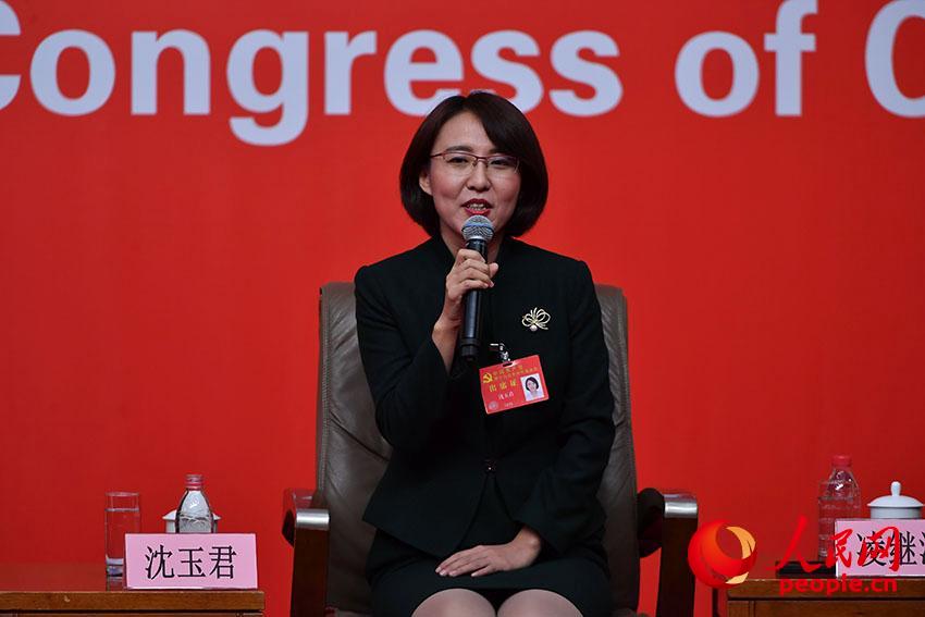 農(nóng)業(yè)部規(guī)劃設(shè)計(jì)研究院農(nóng)村能源與環(huán)保研究所副所長(zhǎng)沈玉君(人民網(wǎng) 于凱攝)