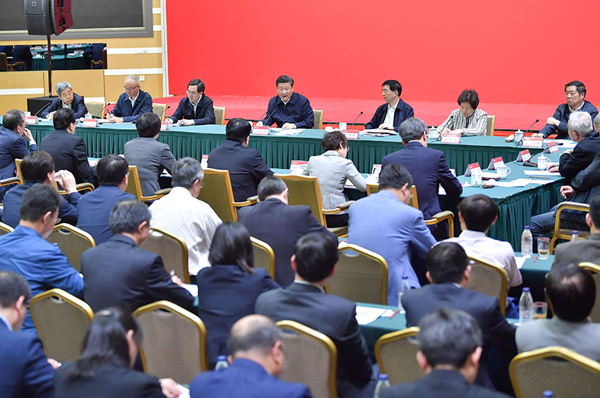 5月2日，中共中央總書記、國家主席、中央軍委主席習近平來到北京大學考察。這是習近平同北京大學師生座談並發表重要講話。 新華社記者李濤攝