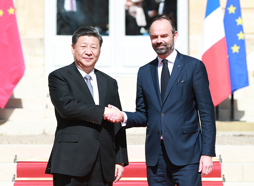 3月26日，國家主席習(xí)近平在巴黎總理府會(huì)見法國總理菲利普。 新華社記者 丁海濤 攝