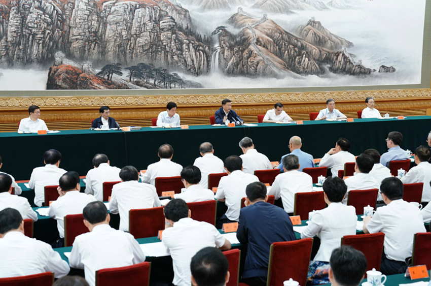 7月5日，中共中央總書記、國家主席、中央軍委主席習(xí)近平在北京出席深化黨和國家機(jī)構(gòu)改革總結(jié)會(huì)議並發(fā)表重要講話。新華社記者 王曄 攝