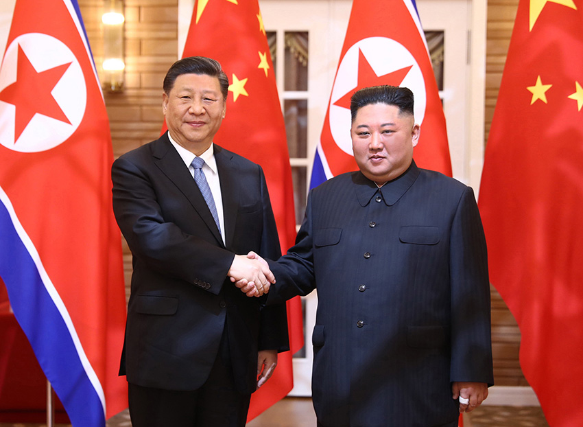 6月20日，中共中央總書記、國家主席習(xí)近平在平壤錦繡山迎賓館同朝鮮勞動黨委員長、國務(wù)委員會委員長金正恩會談。 新華社記者 鞠鵬 攝