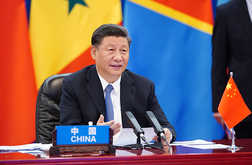 6月17日晚，國家主席習近平在北京主持中非團結抗疫特別峰會並發表題為《團結抗疫　共克時艱》的主旨講話。本次峰會由中國和非洲聯盟輪值主席國南非、中非合作論壇共同主席國塞內加爾共同發起，以視頻方式舉行。 新華社記者 鞠鵬 攝